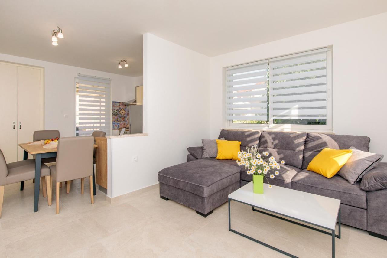 Apartman Ivona Na 1. Katu มาลินสกา ภายนอก รูปภาพ